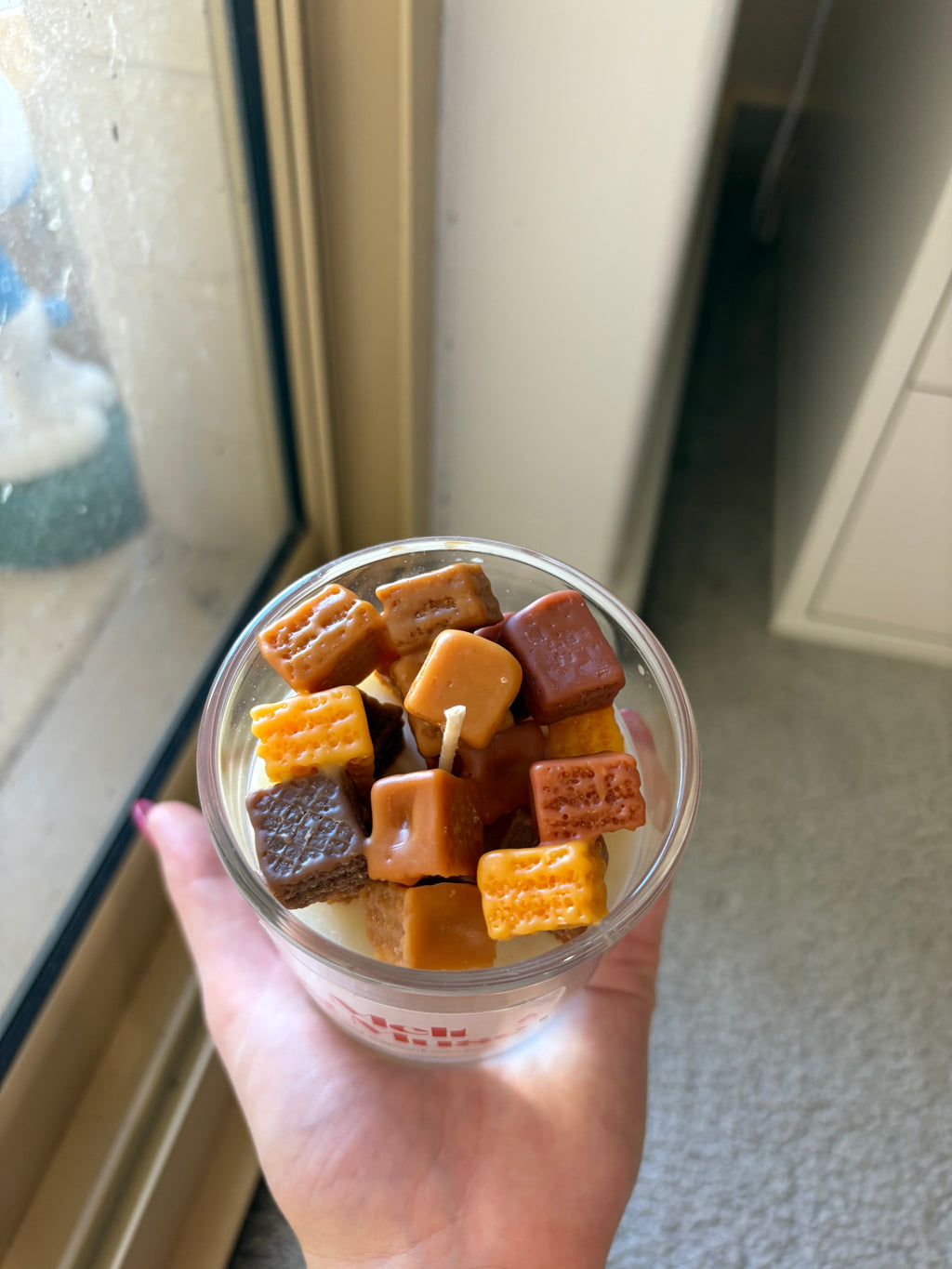 Salted Caramel Candle With Wafers