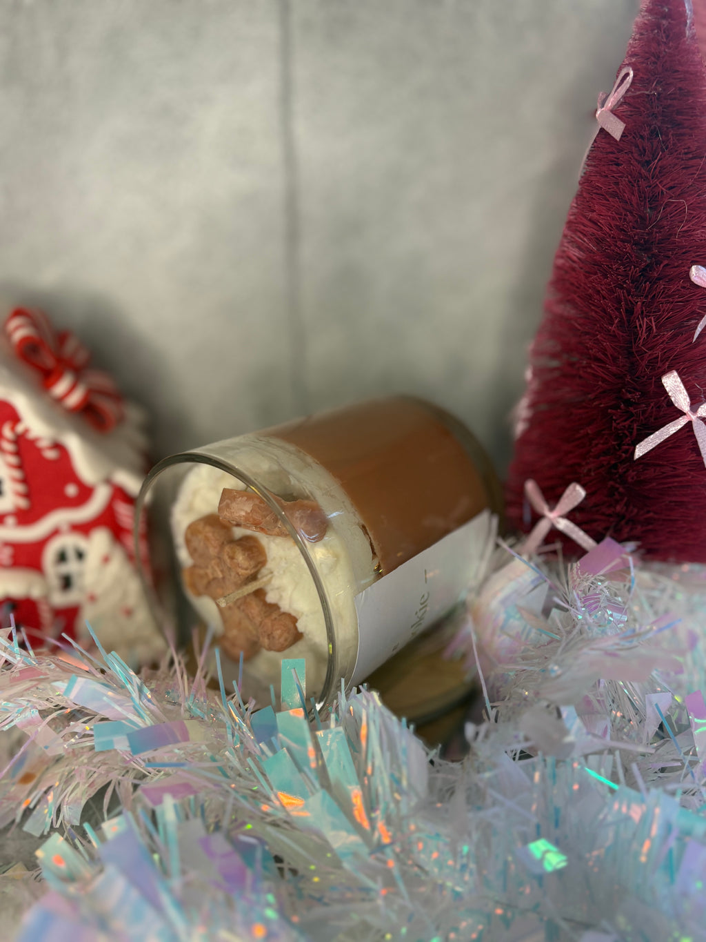 Gingerbread Man Candle 🕯️