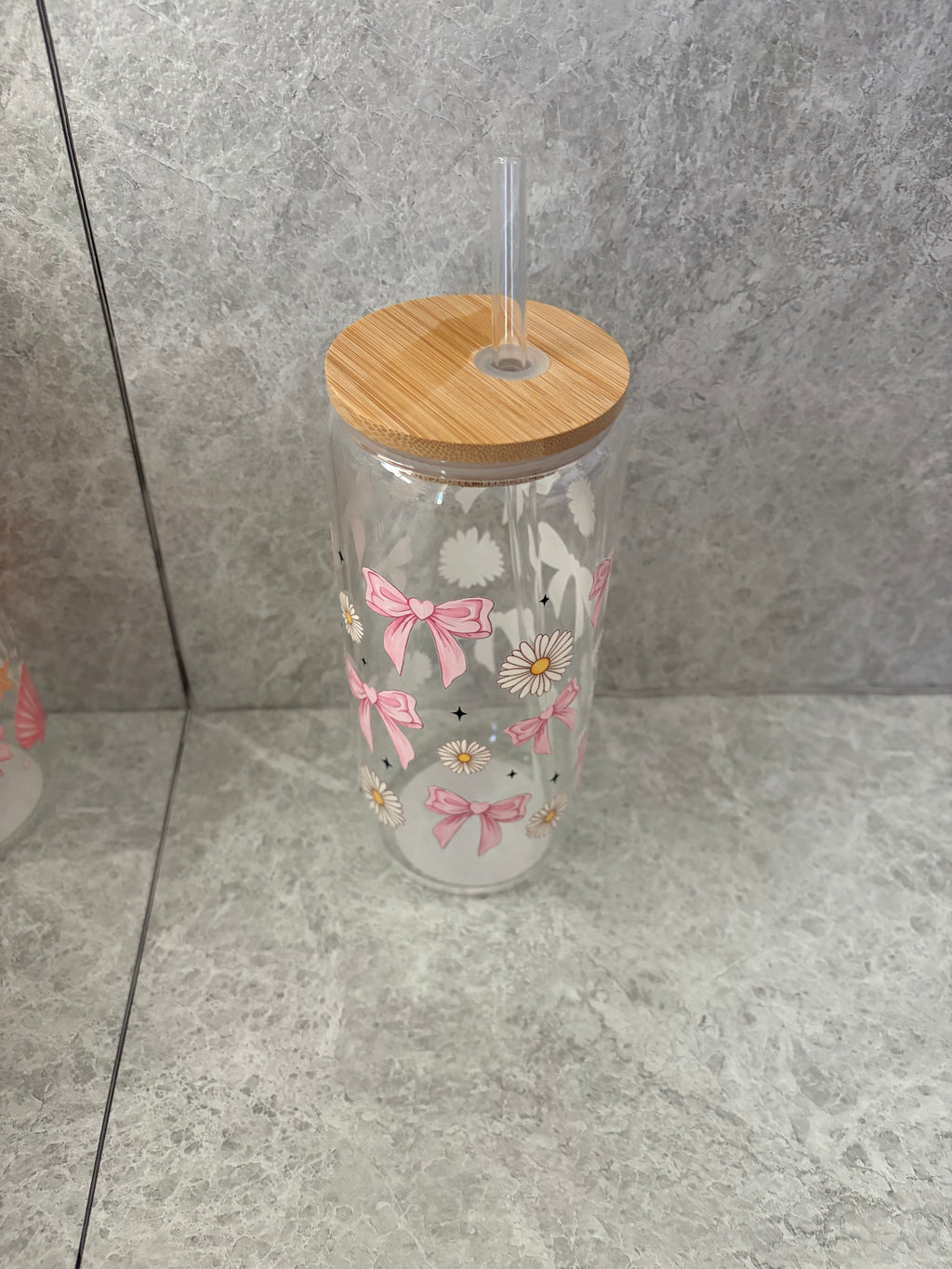 Bows & Flowers Coffee Glass with Bamboo Lid & Glass Straw