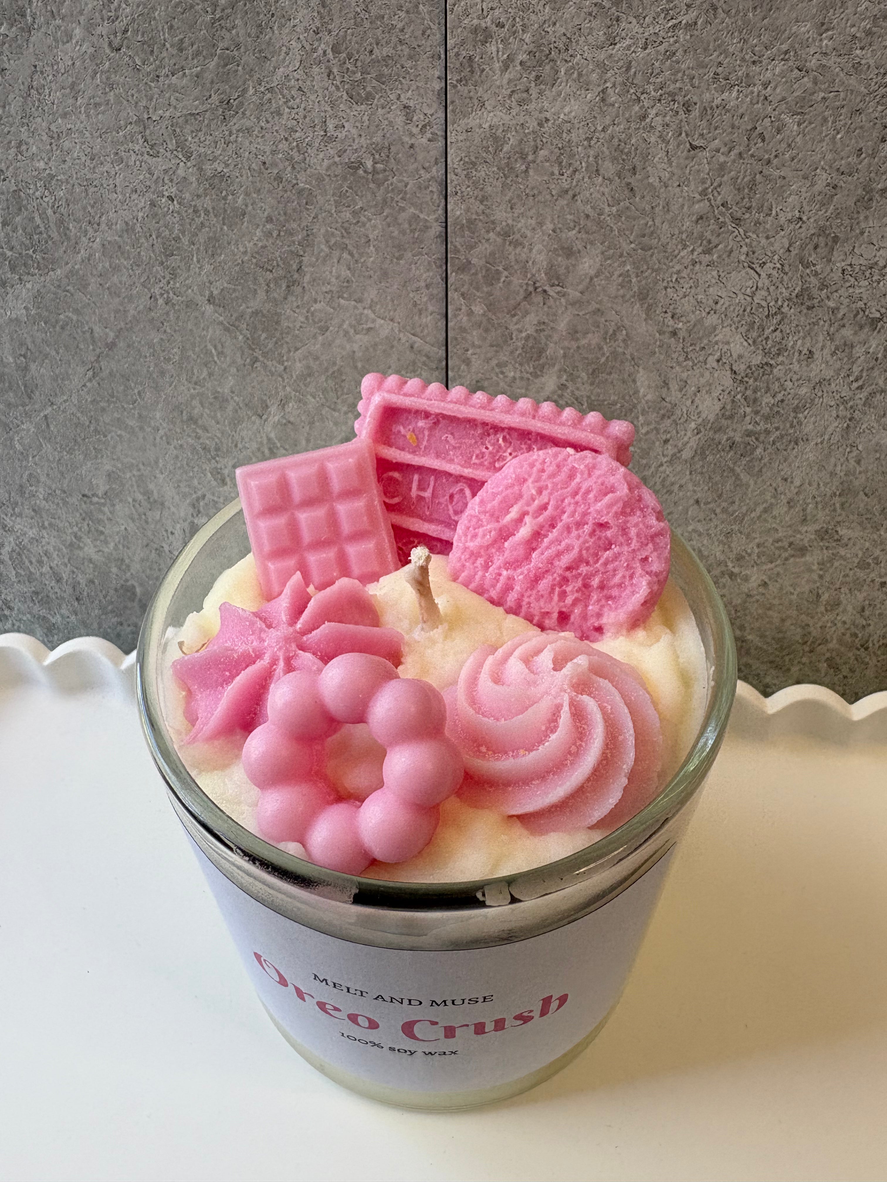 Large Oreo Deluxe Candle